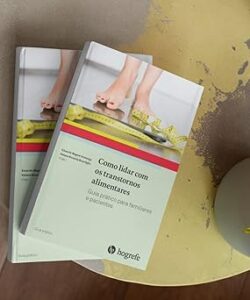 Capa do livro Como lidar com os transtornos alimentares